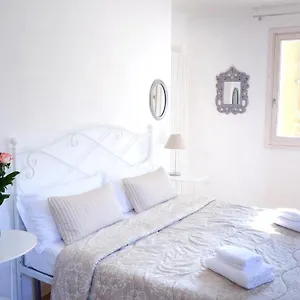 2* Hotel apartamentowy Academia
